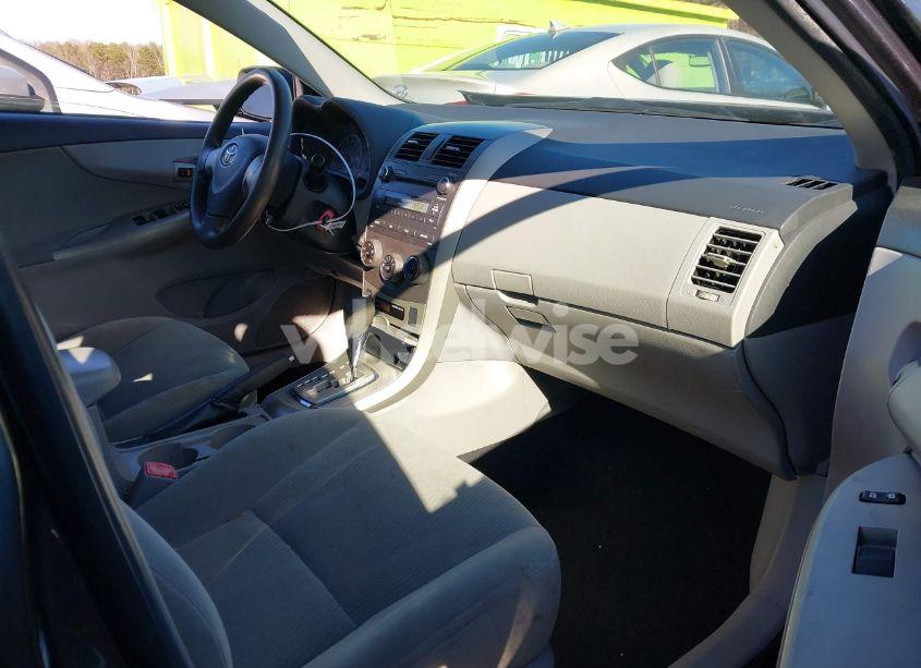 Photo 5 of 2011 Toyota Corolla LE (VIN 2T1BU4EEXBC752841)