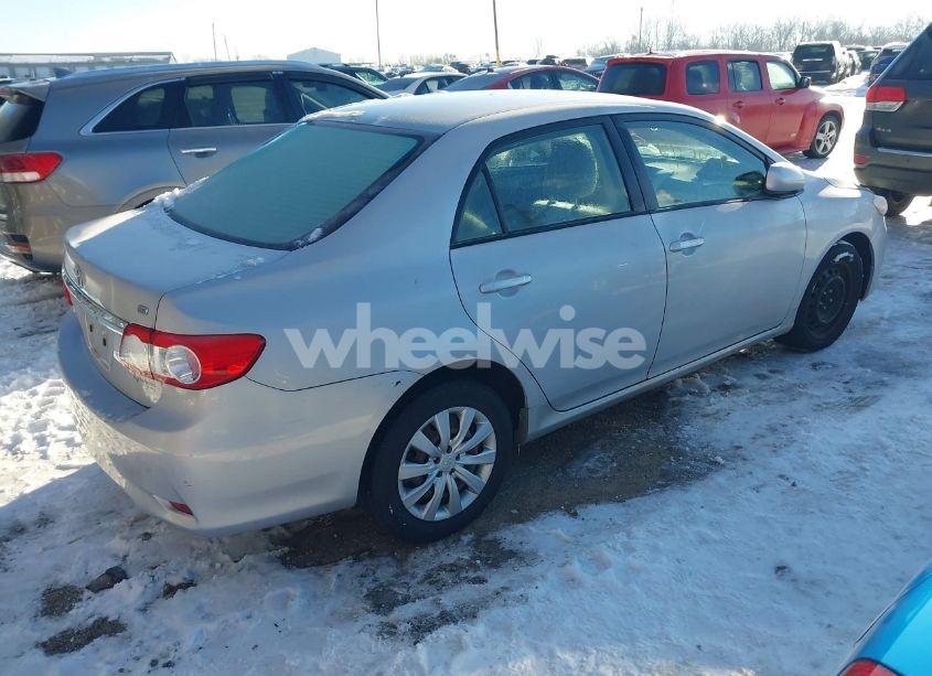 Photo 4 of 2012 Toyota Corolla LE (VIN 2T1BU4EEXCC756714)