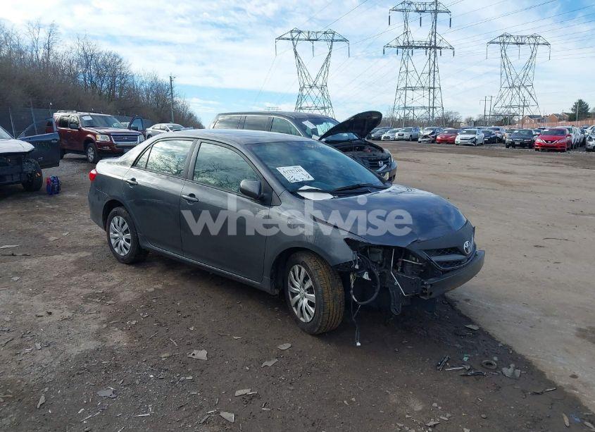 2012 Toyota Corolla LE (VIN 2T1BU4EEXCC760066) main photo