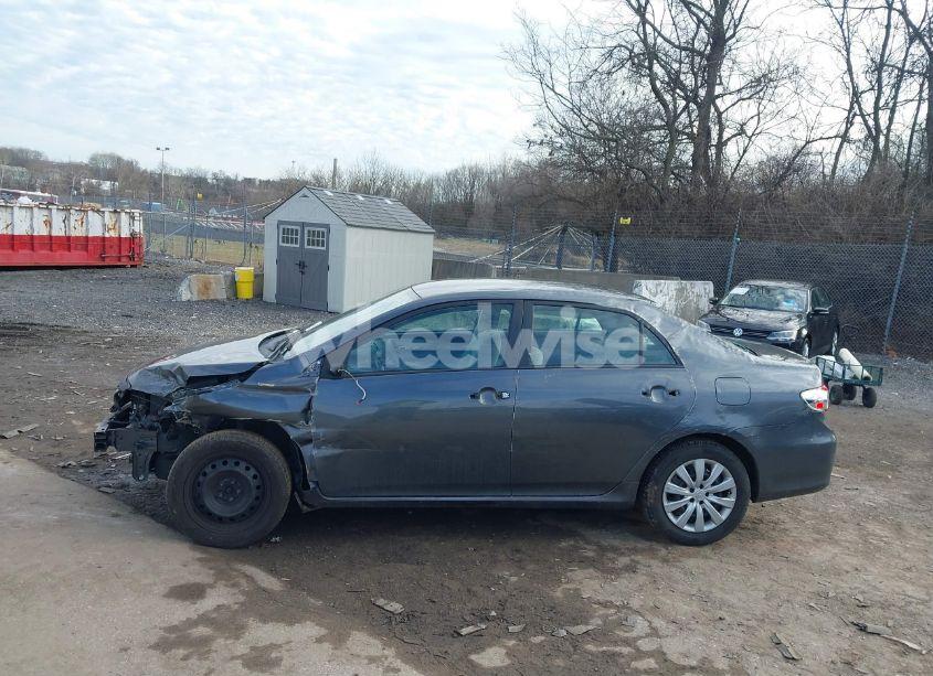 Photo 14 of 2012 Toyota Corolla LE (VIN 2T1BU4EEXCC760066)