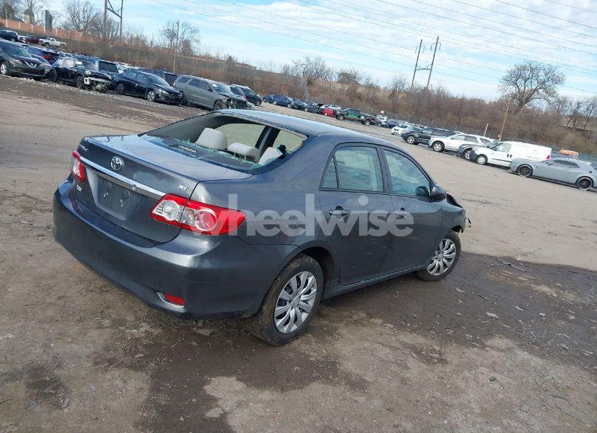Photo 4 of 2012 Toyota Corolla LE (VIN 2T1BU4EEXCC760066)