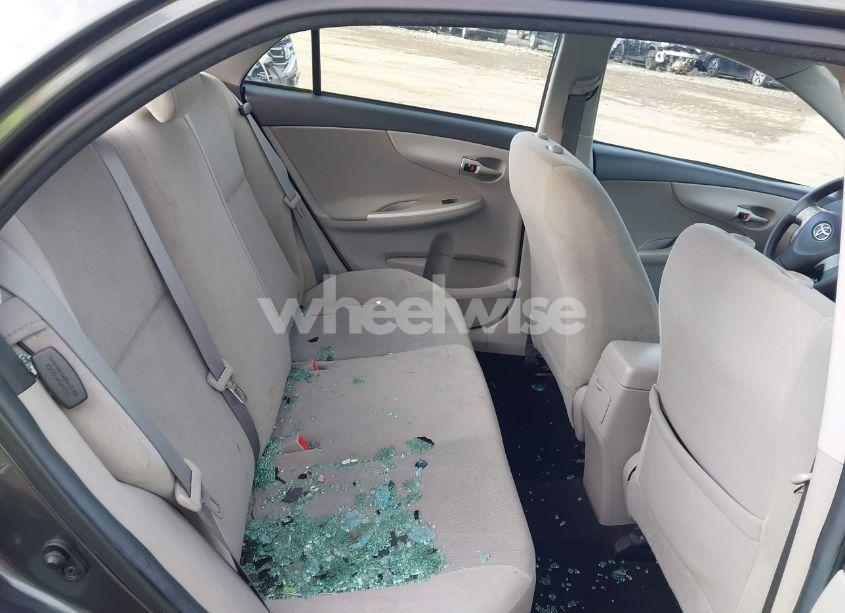 Photo 8 of 2012 Toyota Corolla LE (VIN 2T1BU4EEXCC760066)