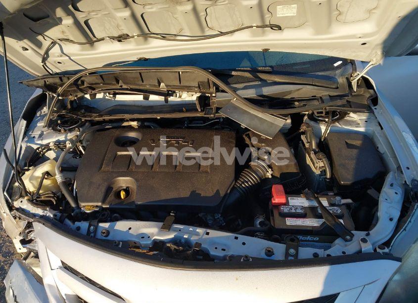 Photo 10 of 2012 Toyota Corolla S (VIN 2T1BU4EEXCC767955)