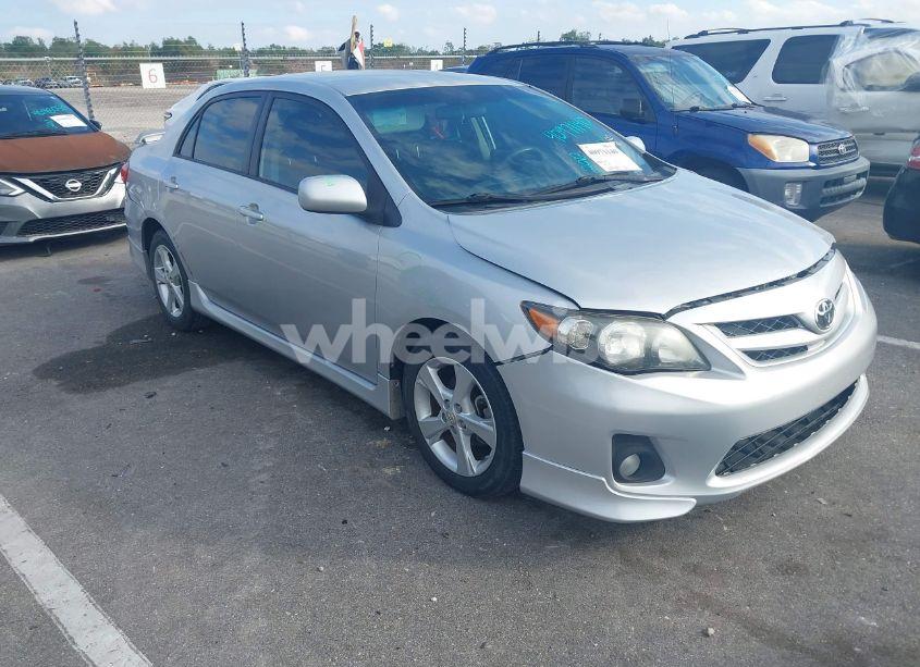 2012 Toyota Corolla S (VIN 2T1BU4EEXCC795139) main photo