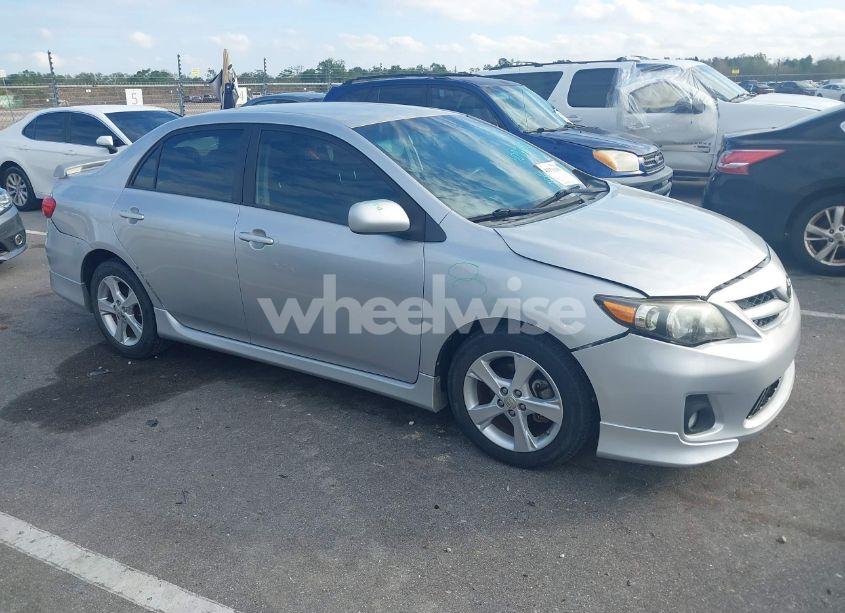 Photo 13 of 2012 Toyota Corolla S (VIN 2T1BU4EEXCC795139)