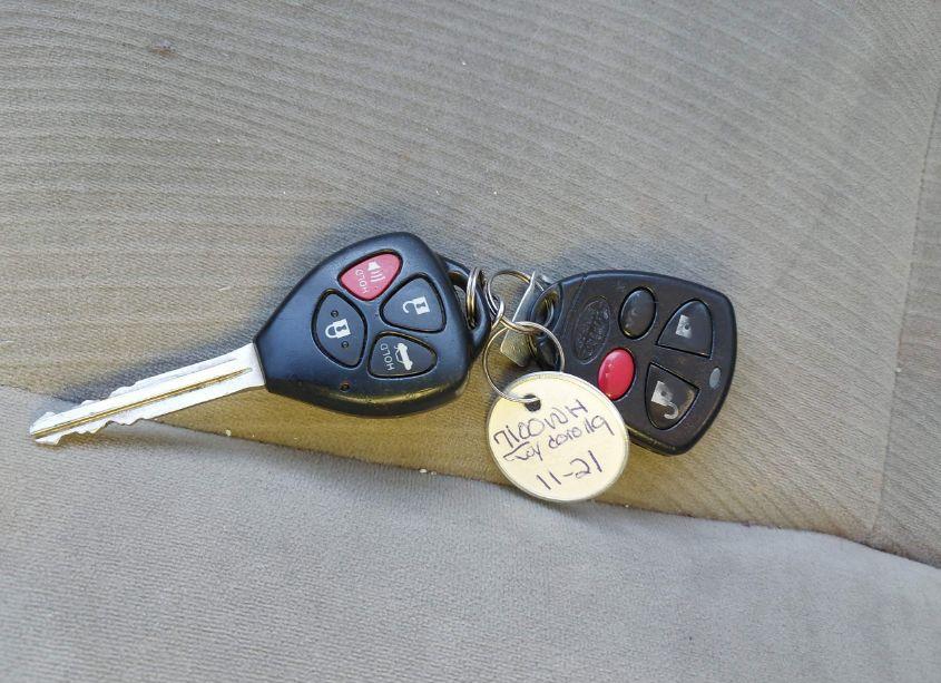 Photo 11 of 2012 Toyota Corolla LE (VIN 2T1BU4EEXCC800520)