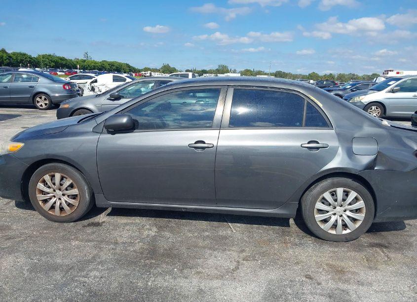 Photo 14 of 2012 Toyota Corolla LE (VIN 2T1BU4EEXCC835669)