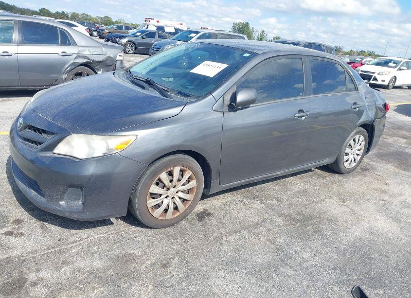 Photo 2 of 2012 Toyota Corolla LE (VIN 2T1BU4EEXCC835669)