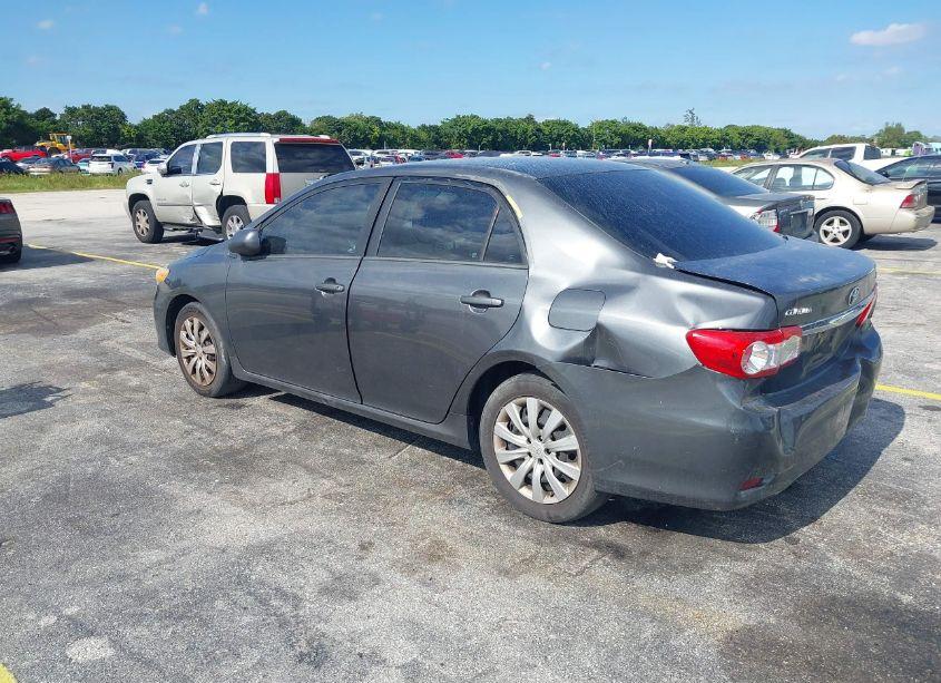 Photo 3 of 2012 Toyota Corolla LE (VIN 2T1BU4EEXCC835669)