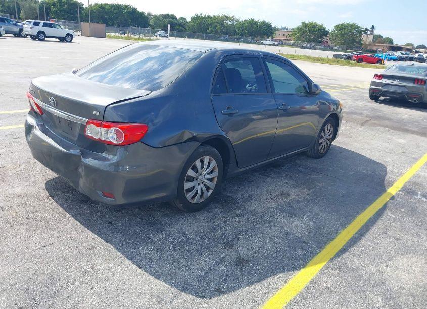 Photo 4 of 2012 Toyota Corolla LE (VIN 2T1BU4EEXCC835669)