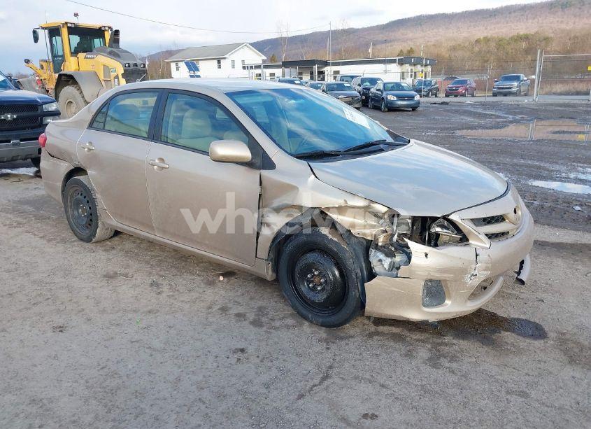 2012 Toyota Corolla LE (VIN 2T1BU4EEXCC865772) main photo