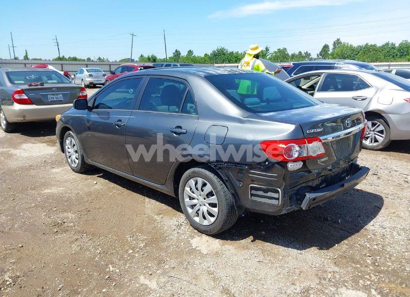 Photo 3 of 2012 Toyota Corolla LE (VIN 2T1BU4EEXCC870759)