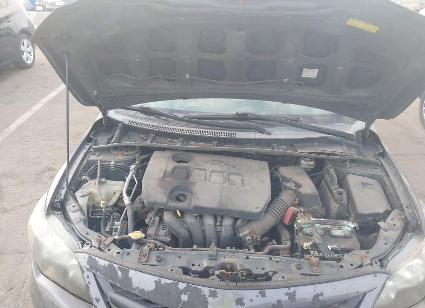 Photo 10 of 2012 Toyota Corolla S (VIN 2T1BU4EEXCC879378)