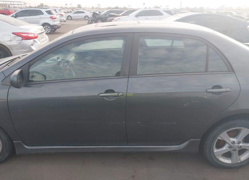 Photo 14 of 2012 Toyota Corolla S (VIN 2T1BU4EEXCC879378)