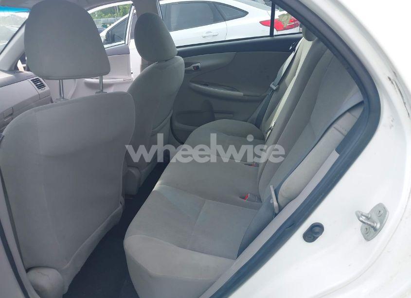 Photo 8 of 2012 Toyota Corolla LE (VIN 2T1BU4EEXCC882183)