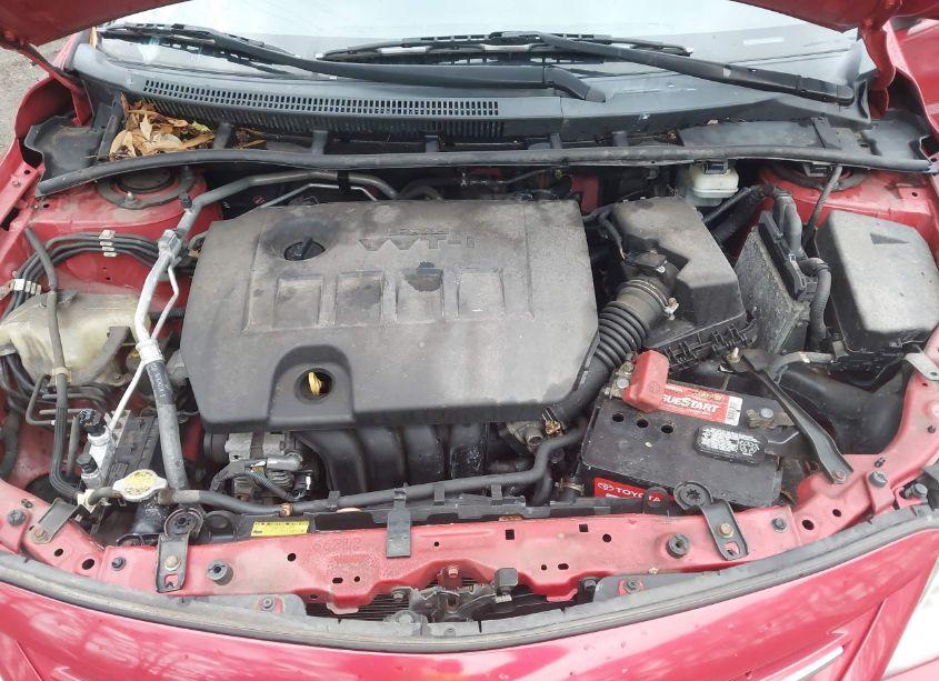 Photo 10 of 2013 Toyota Corolla LE (VIN 2T1BU4EEXDC024259)