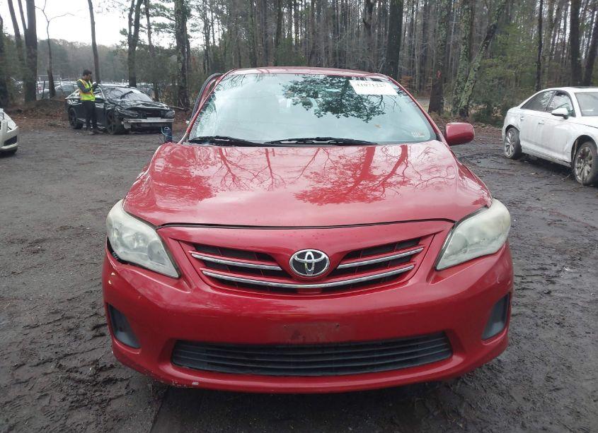 Photo 13 of 2013 Toyota Corolla LE (VIN 2T1BU4EEXDC024259)