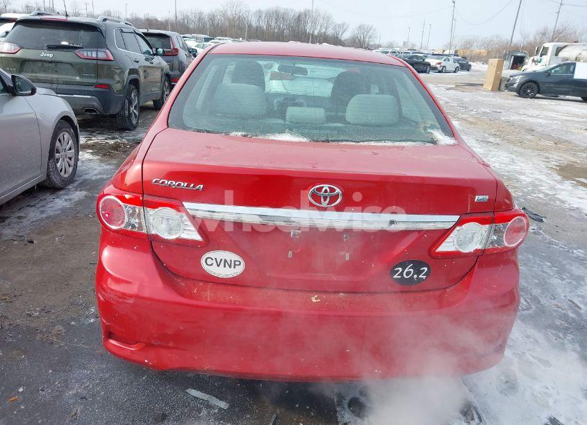 Photo 16 of 2013 Toyota Corolla LE (VIN 2T1BU4EEXDC025346)