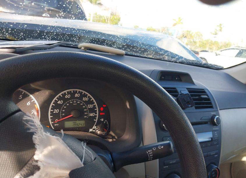 Photo 7 of 2013 Toyota Corolla L (VIN 2T1BU4EEXDC025511)