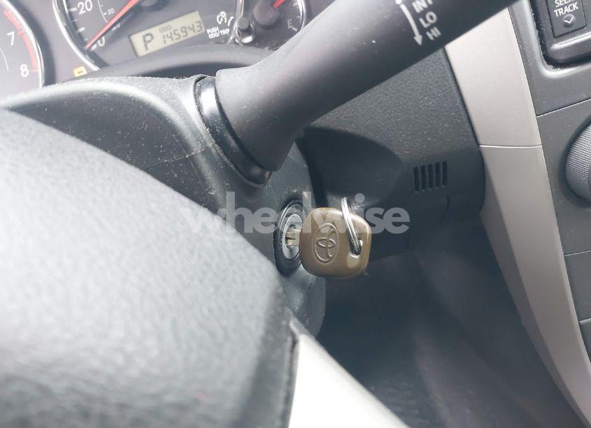 Photo 11 of 2013 Toyota Corolla S (VIN 2T1BU4EEXDC028067)