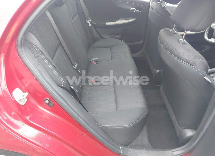 Photo 8 of 2013 Toyota Corolla S (VIN 2T1BU4EEXDC028067)