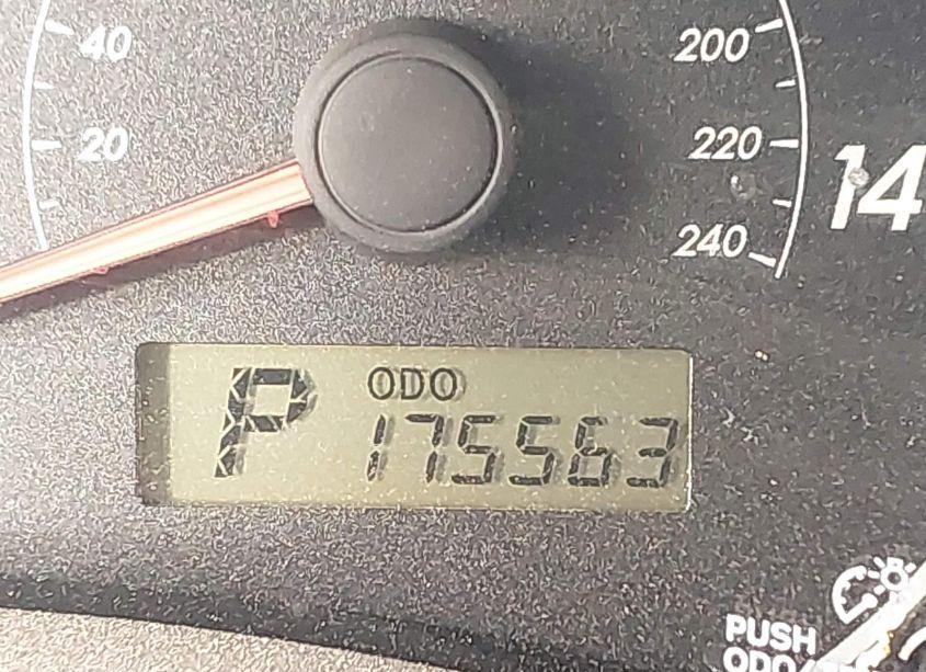 Photo 15 of 2013 Toyota Corolla LE (VIN 2T1BU4EEXDC039263)