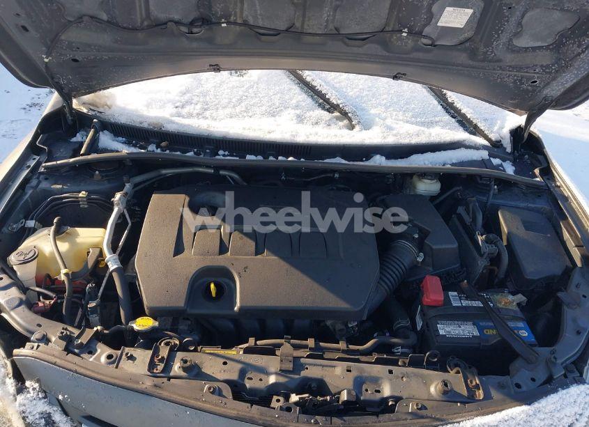 Photo 10 of 2013 Toyota Corolla LE (VIN 2T1BU4EEXDC054474)