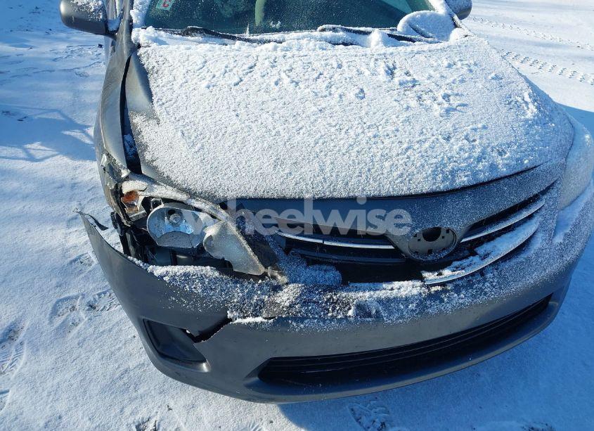 Photo 17 of 2013 Toyota Corolla LE (VIN 2T1BU4EEXDC054474)