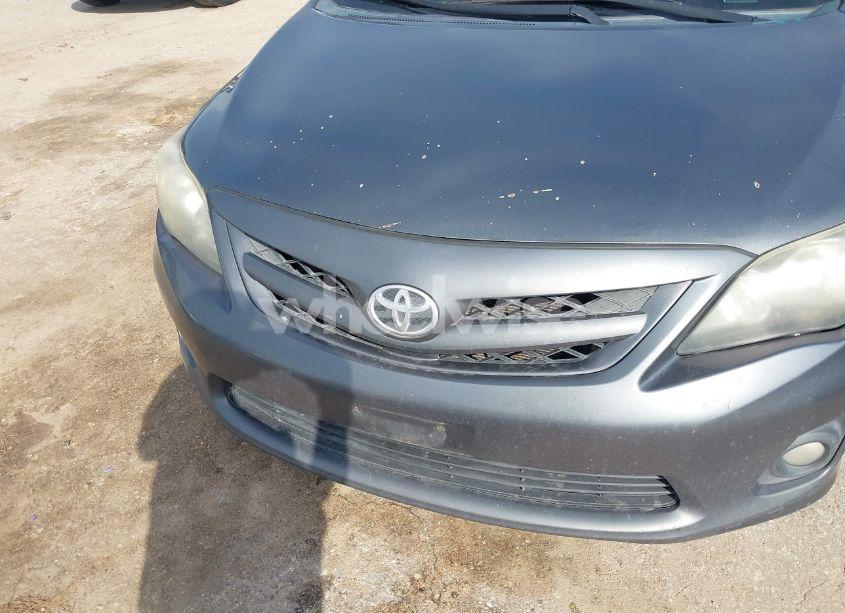 Photo 17 of 2013 Toyota Corolla S (VIN 2T1BU4EEXDC063692)