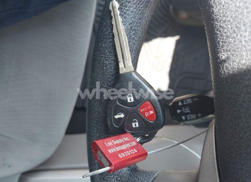 Photo 11 of 2013 Toyota Corolla LE (VIN 2T1BU4EEXDC084624)