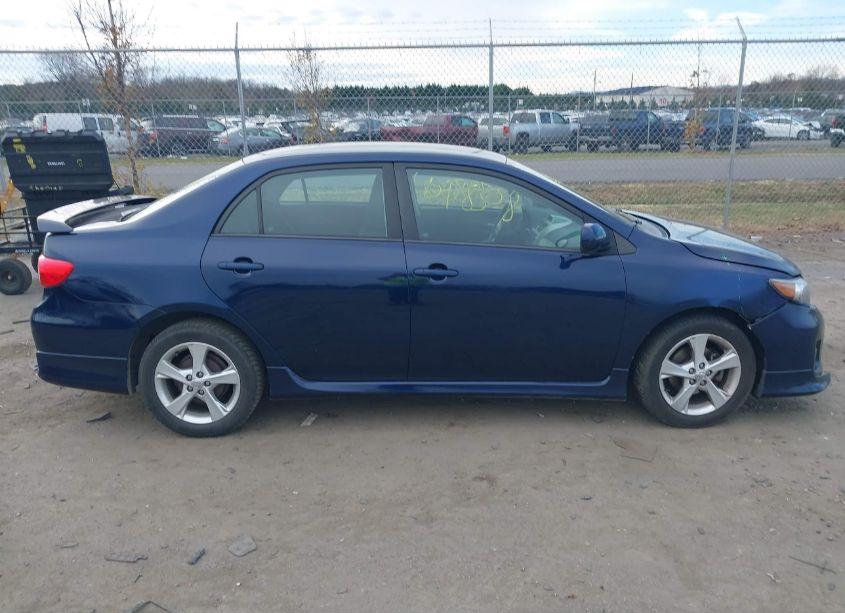 Photo 13 of 2013 Toyota Corolla S (VIN 2T1BU4EEXDC091816)