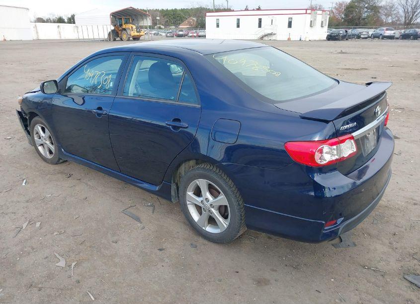 Photo 3 of 2013 Toyota Corolla S (VIN 2T1BU4EEXDC091816)