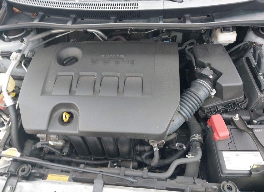 Photo 10 of 2013 Toyota Corolla LE (VIN 2T1BU4EEXDC112535)