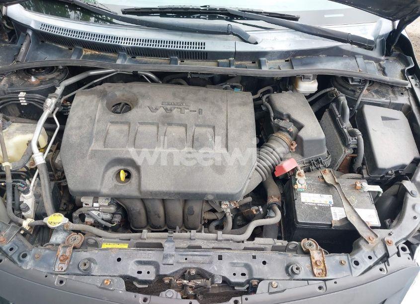 Photo 10 of 2013 Toyota Corolla LE (VIN 2T1BU4EEXDC121252)