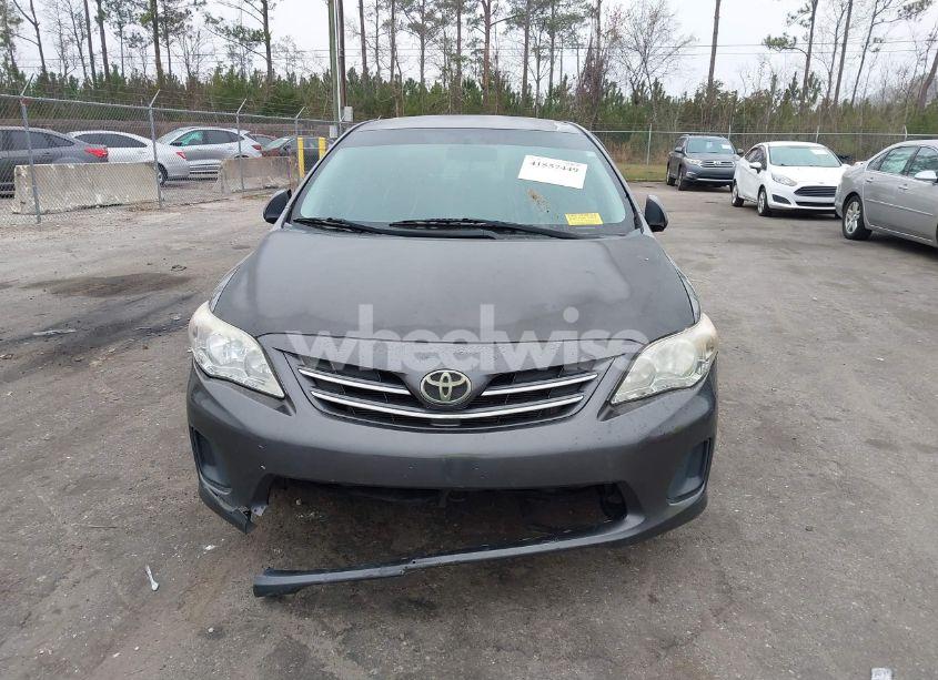Photo 12 of 2013 Toyota Corolla LE (VIN 2T1BU4EEXDC925499)