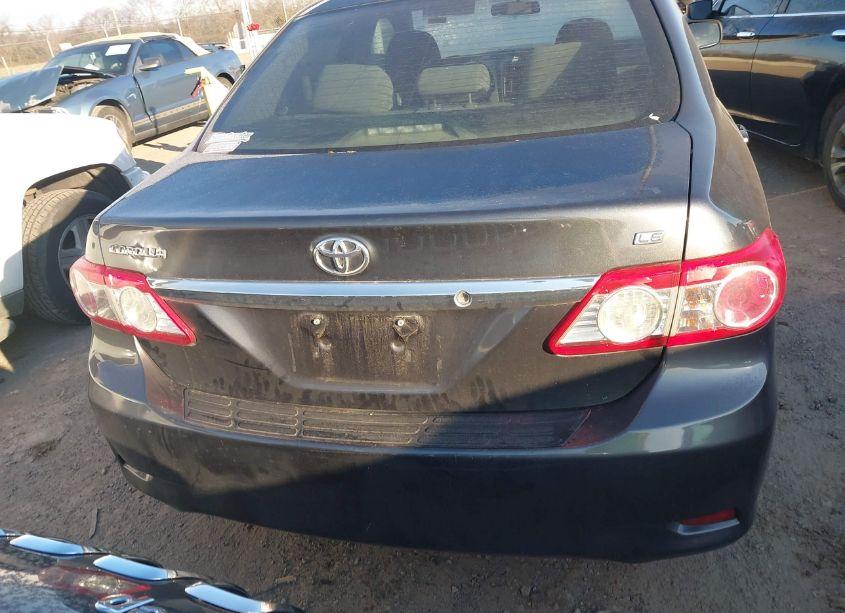 Photo 16 of 2013 Toyota Corolla LE (VIN 2T1BU4EEXDC946045)