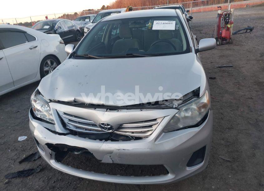 Photo 12 of 2013 Toyota Corolla LE (VIN 2T1BU4EEXDC946112)