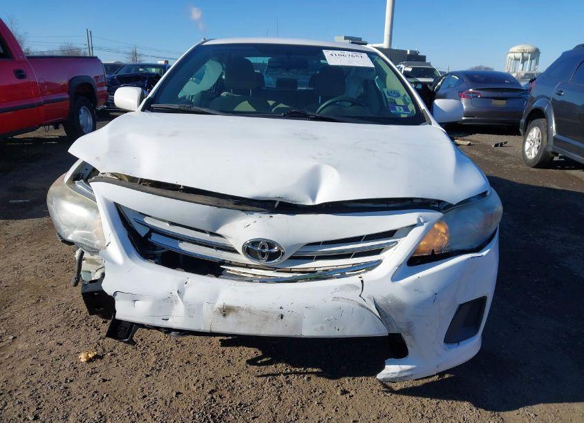 Photo 6 of 2013 Toyota Corolla LE (VIN 2T1BU4EEXDC969406)