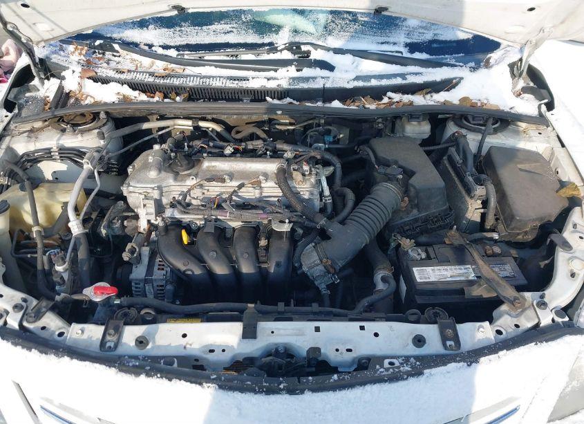 Photo 10 of 2013 Toyota Corolla LE (VIN 2T1BU4EEXDC987551)