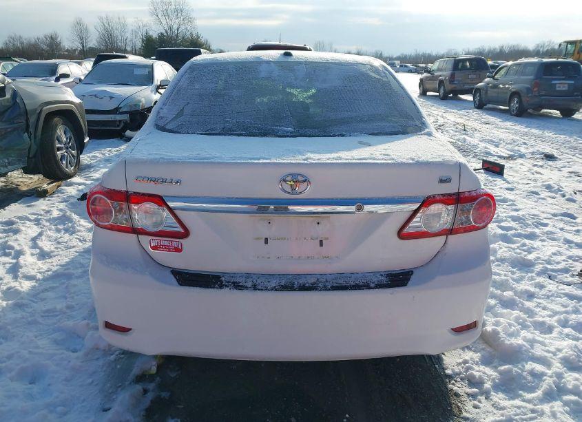Photo 16 of 2013 Toyota Corolla LE (VIN 2T1BU4EEXDC987551)