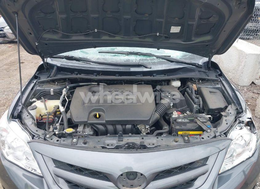 Photo 10 of 2013 Toyota Corolla L (VIN 2T1BU4EEXDC988540)