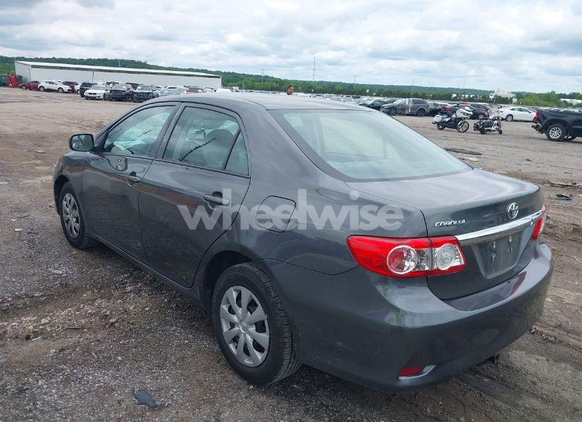 Photo 3 of 2013 Toyota Corolla L (VIN 2T1BU4EEXDC988540)