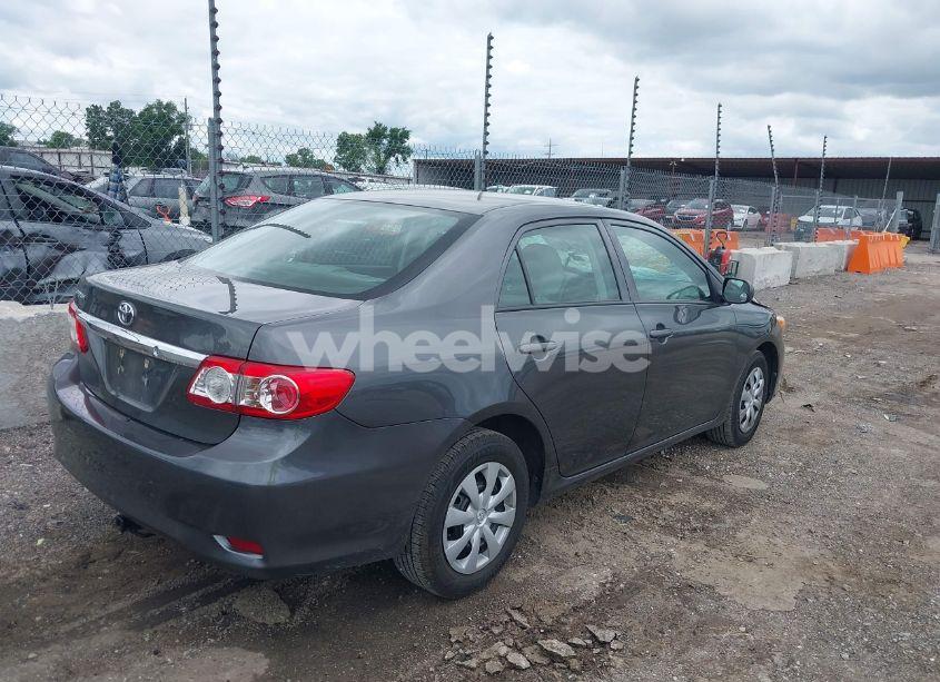 Photo 4 of 2013 Toyota Corolla L (VIN 2T1BU4EEXDC988540)