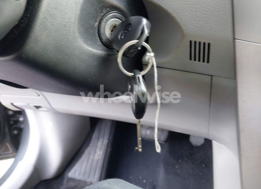 Photo 11 of 2013 Toyota Corolla LE (VIN 2T1BU4EEXDC997612)