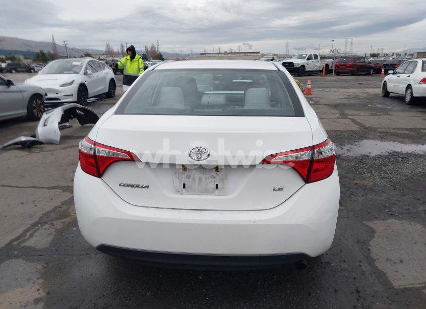 Photo 16 of 2014 Toyota Corolla LE (VIN 2T1BURHE0EC013443)