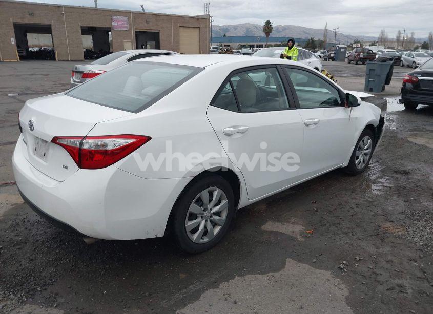 Photo 4 of 2014 Toyota Corolla LE (VIN 2T1BURHE0EC013443)