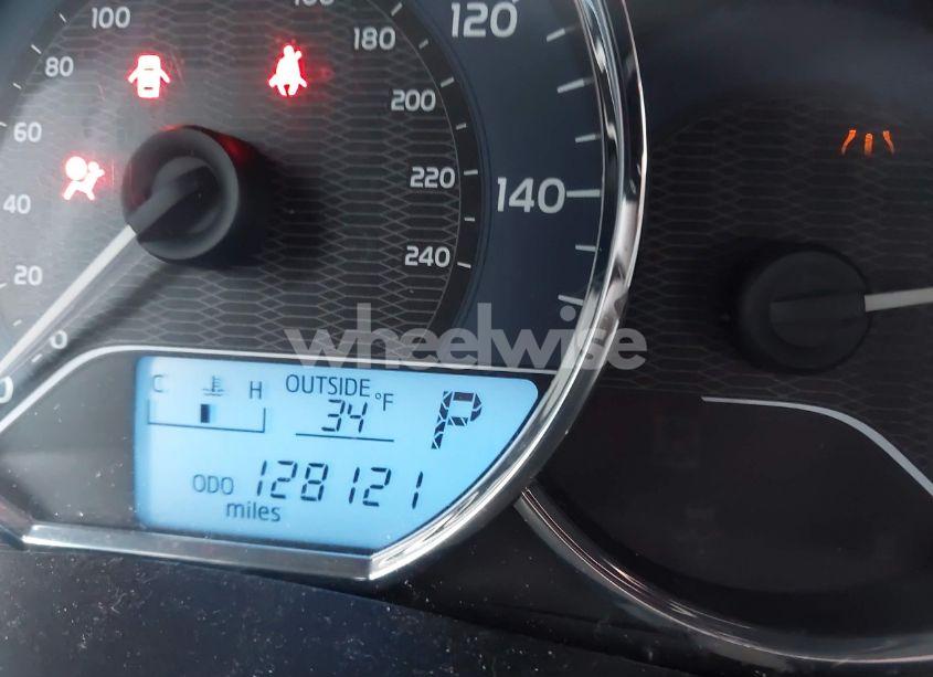 Photo 15 of 2014 Toyota Corolla L (VIN 2T1BURHE0EC032896)