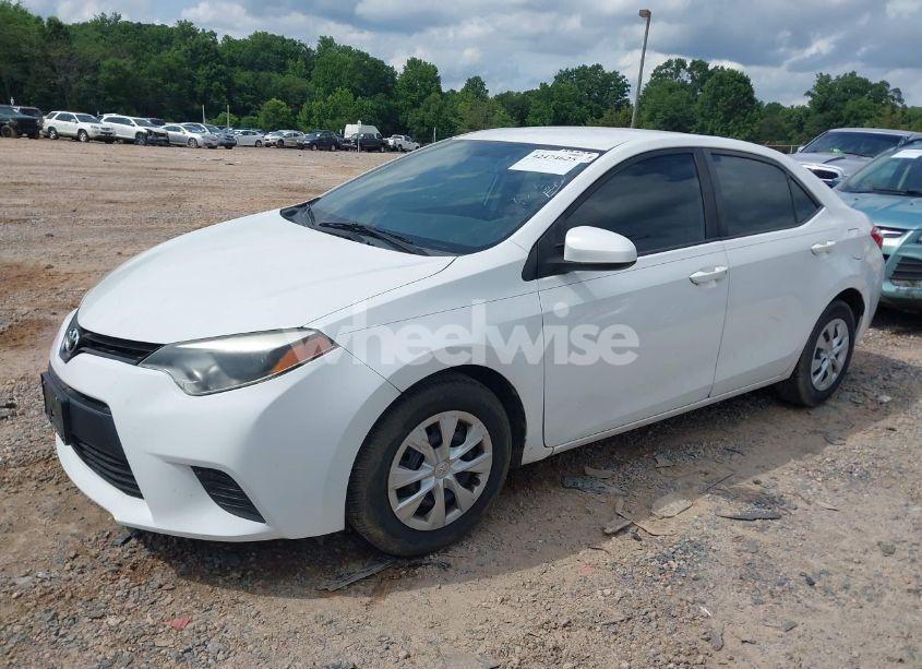 Photo 2 of 2014 Toyota Corolla L (VIN 2T1BURHE0EC033546)