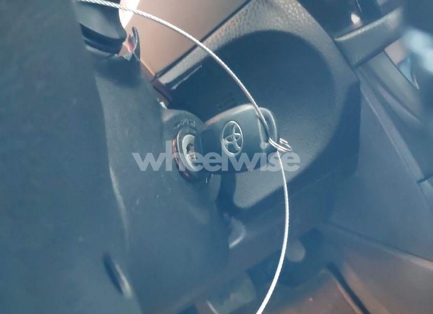 Photo 11 of 2014 Toyota Corolla S PLUS (VIN 2T1BURHE0EC039380)