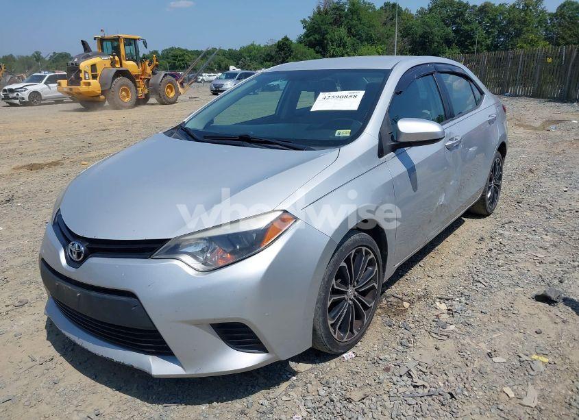 Photo 2 of 2014 Toyota Corolla LE (VIN 2T1BURHE0EC068426)